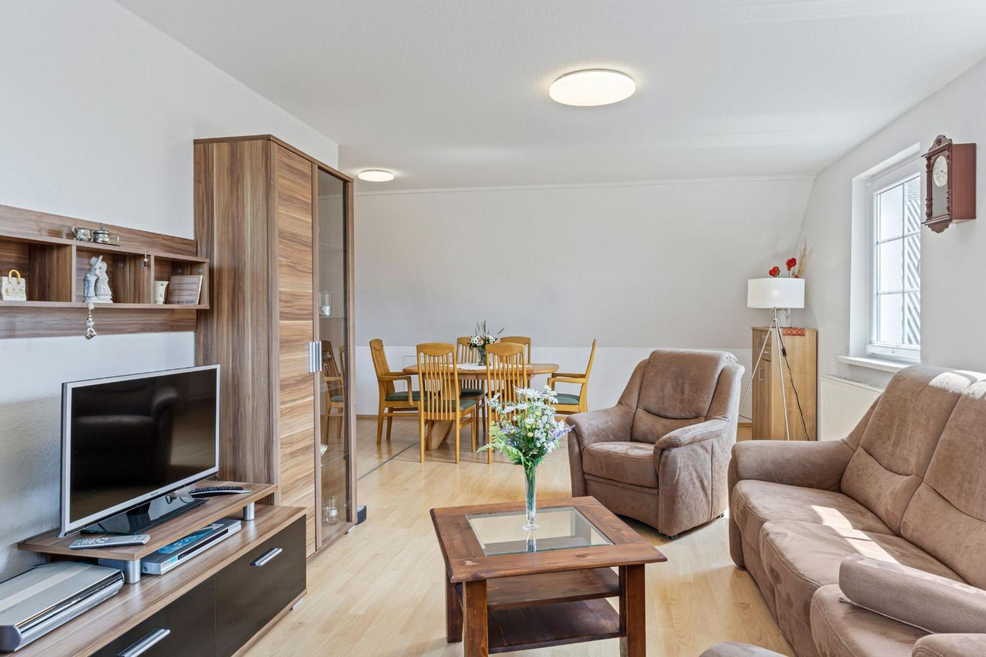 Ferienwohnung "Flori'S Ponyhof" Kröpelin Exterior foto